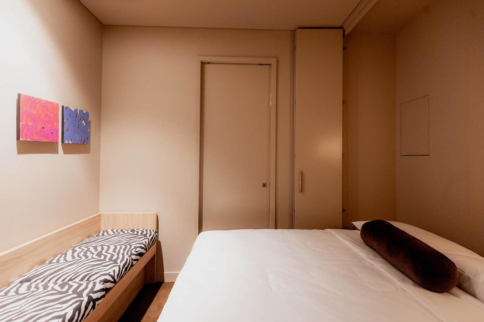 A Luxe In The Paris End Of * Melbourne