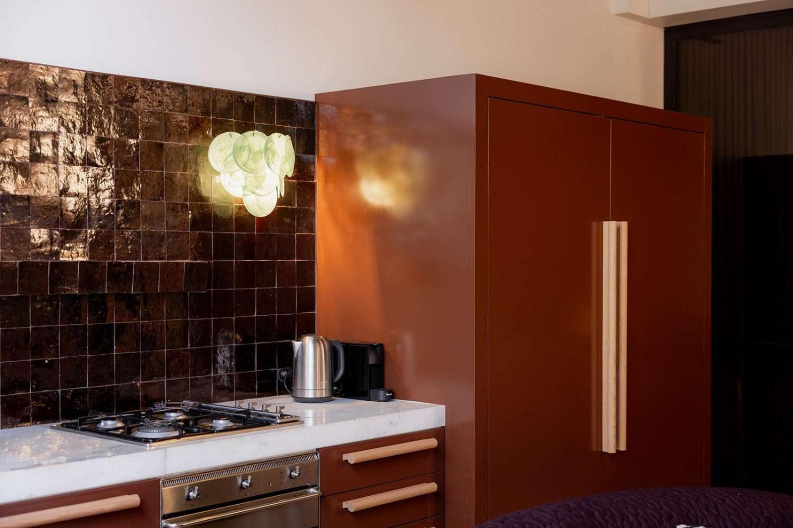 A Luxe In The Paris End Of Melbourne