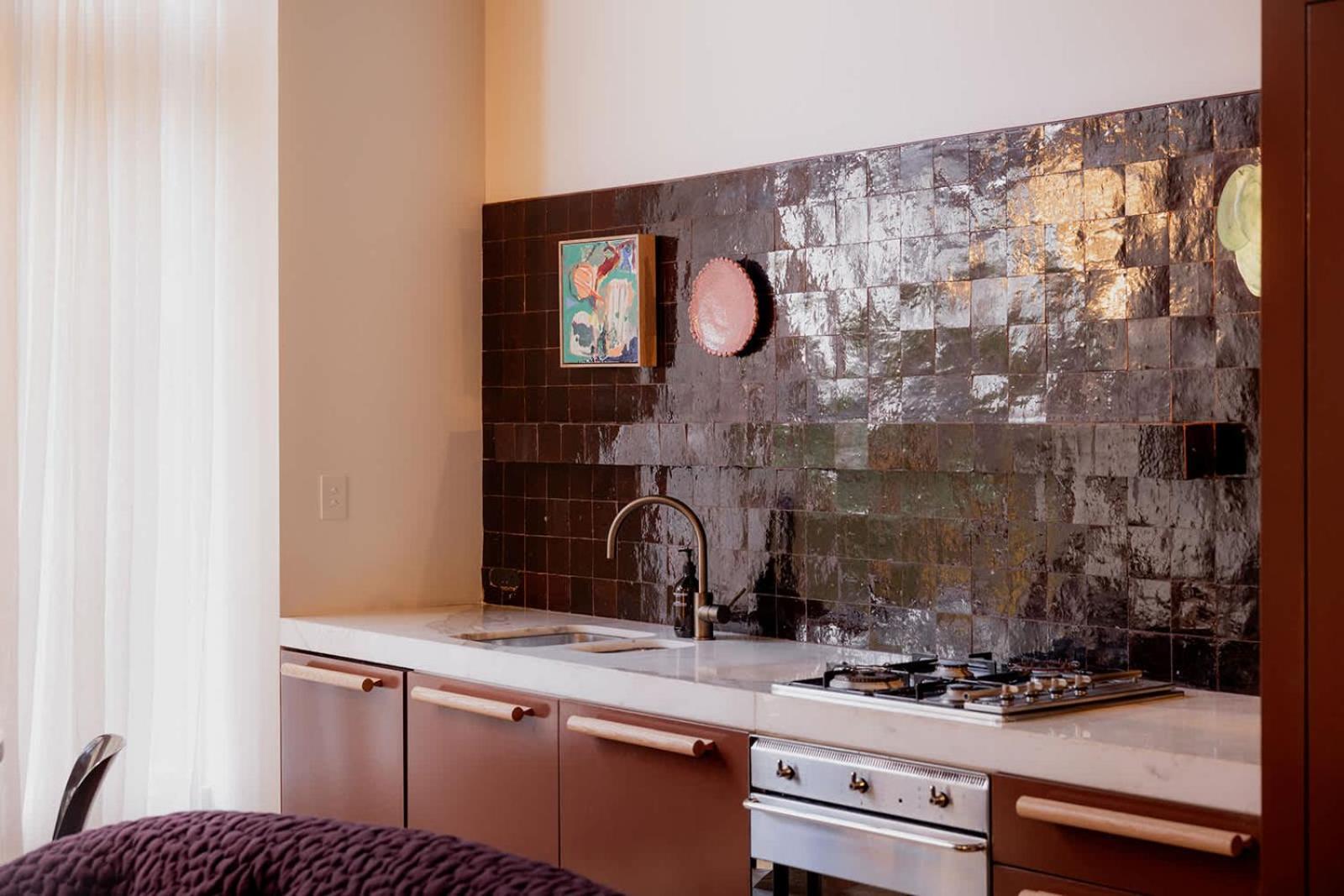 A Luxe In The Paris End Of