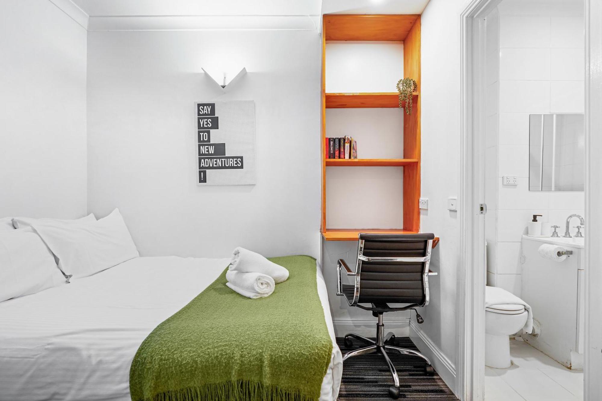 Apartment Shelleystayz On Flinders 111 *
