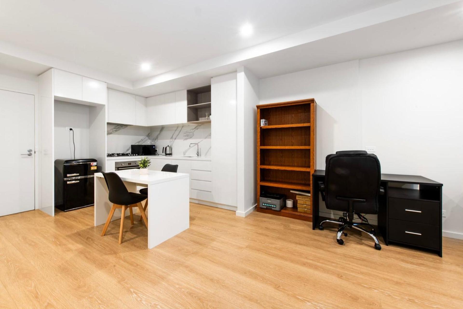 Workers Retreat Across From Essendon Station Melbourne