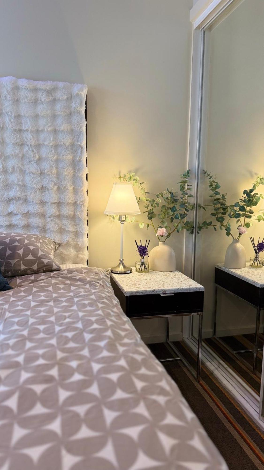 Emporium-melbourne Central-city View In Shopping Hotspots - Pokemon Apartment Melbourne