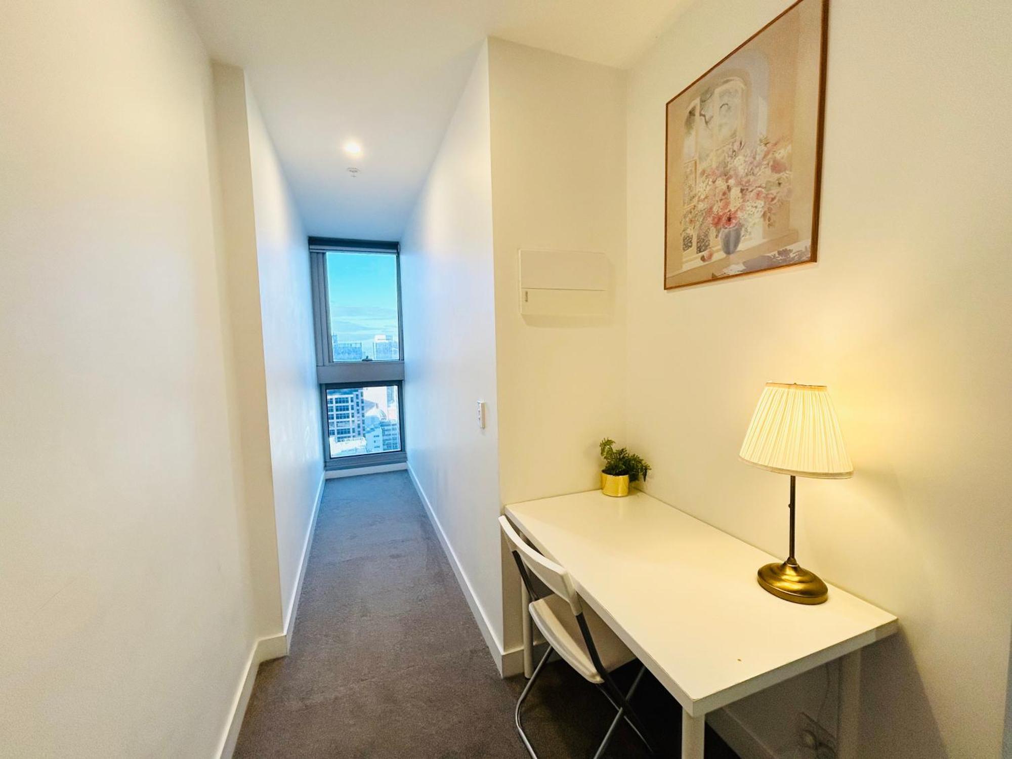 The Escape In Southern Cross Station Apartment Melbourne