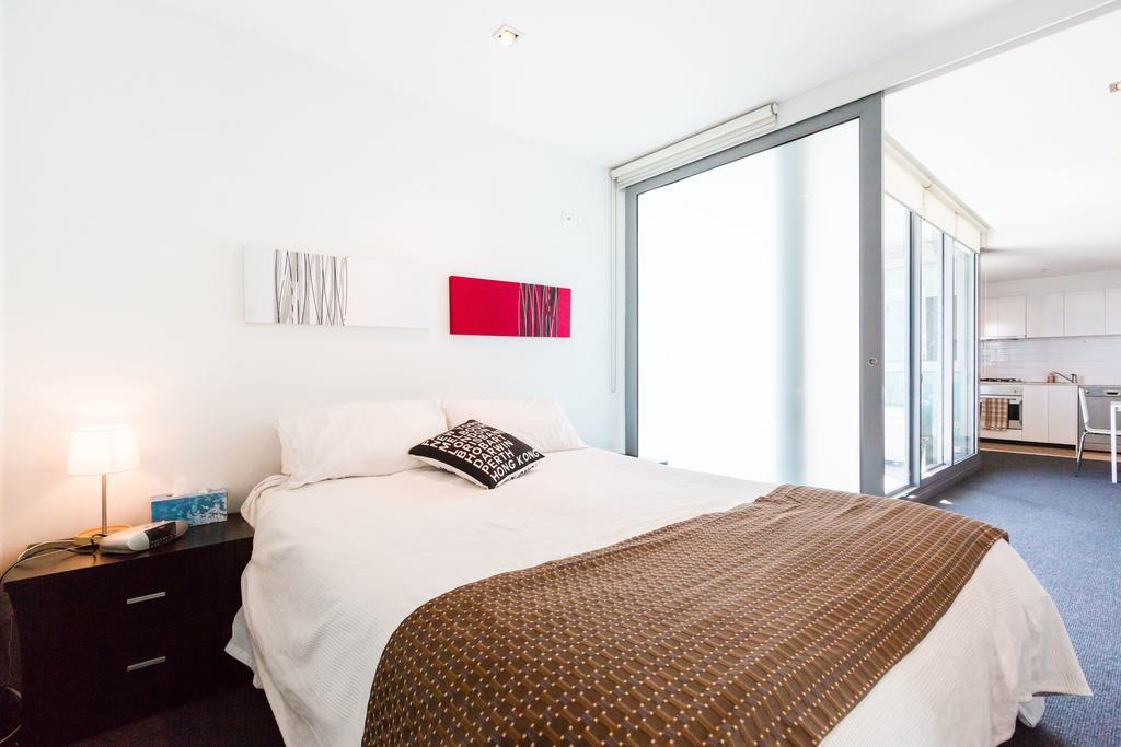 Allinda - Beyond A Private * Melbourne