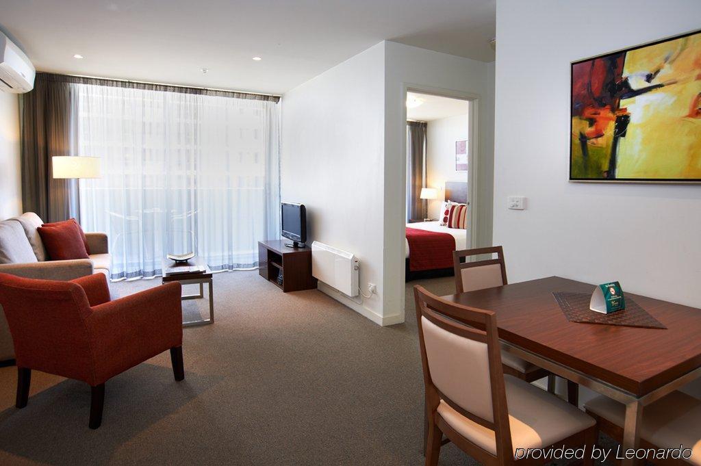 Quest On Dorcas Aparthotel Melbourne