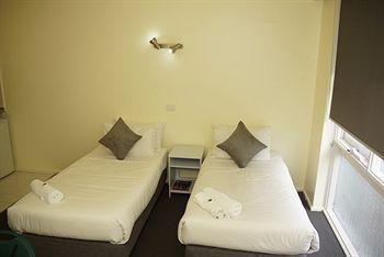 George Powlett Aparthotel 3*