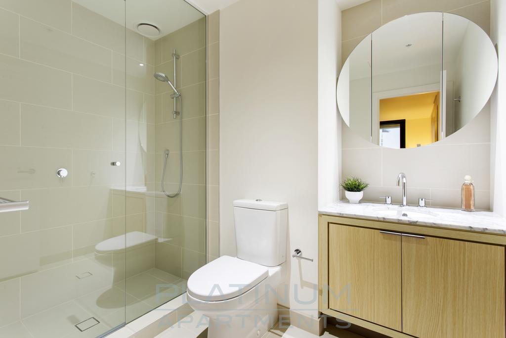 Platinum On Southbank Apartment