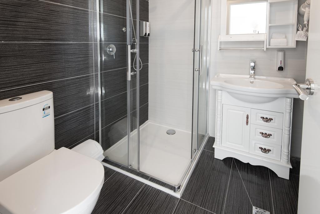 Lily Sands Inn 3*