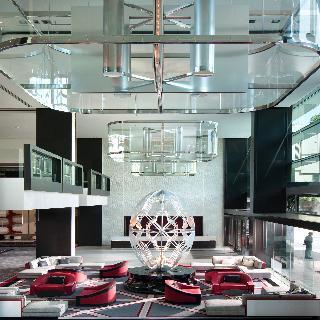 Crown Promenade Hotel