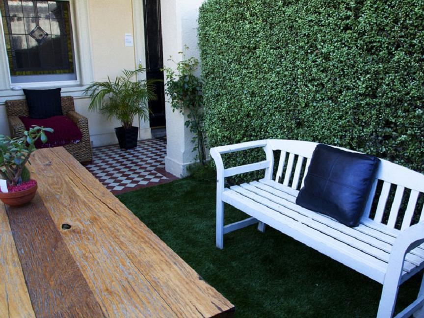 Carlton Terrace 3*