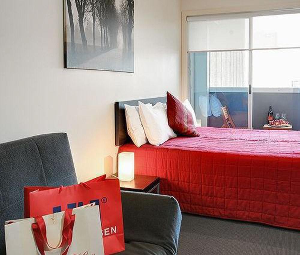 Plum Serviced Carlton Aparthotel Melbourne