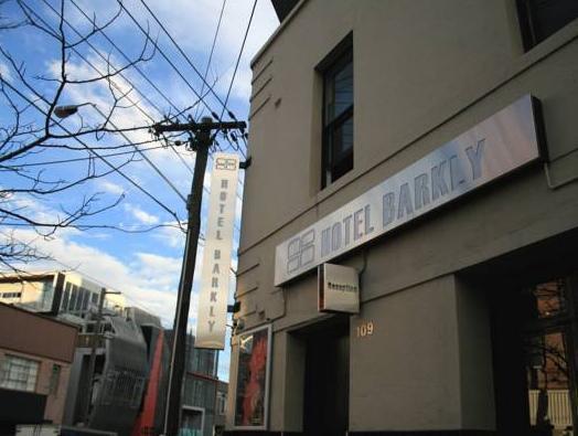 Summer House Hostel Melbourne