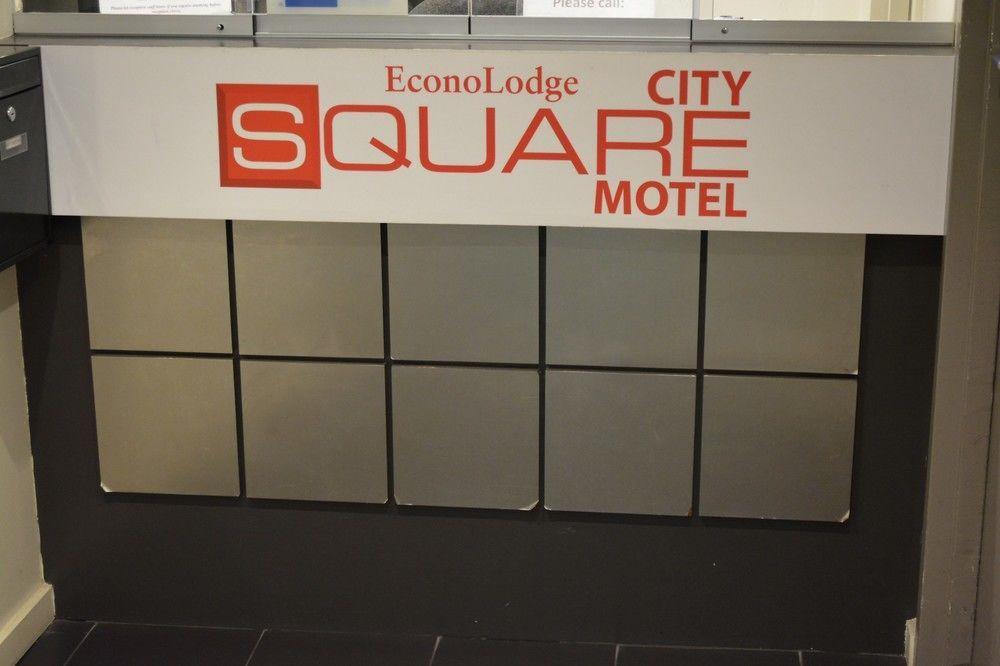 Square 3*