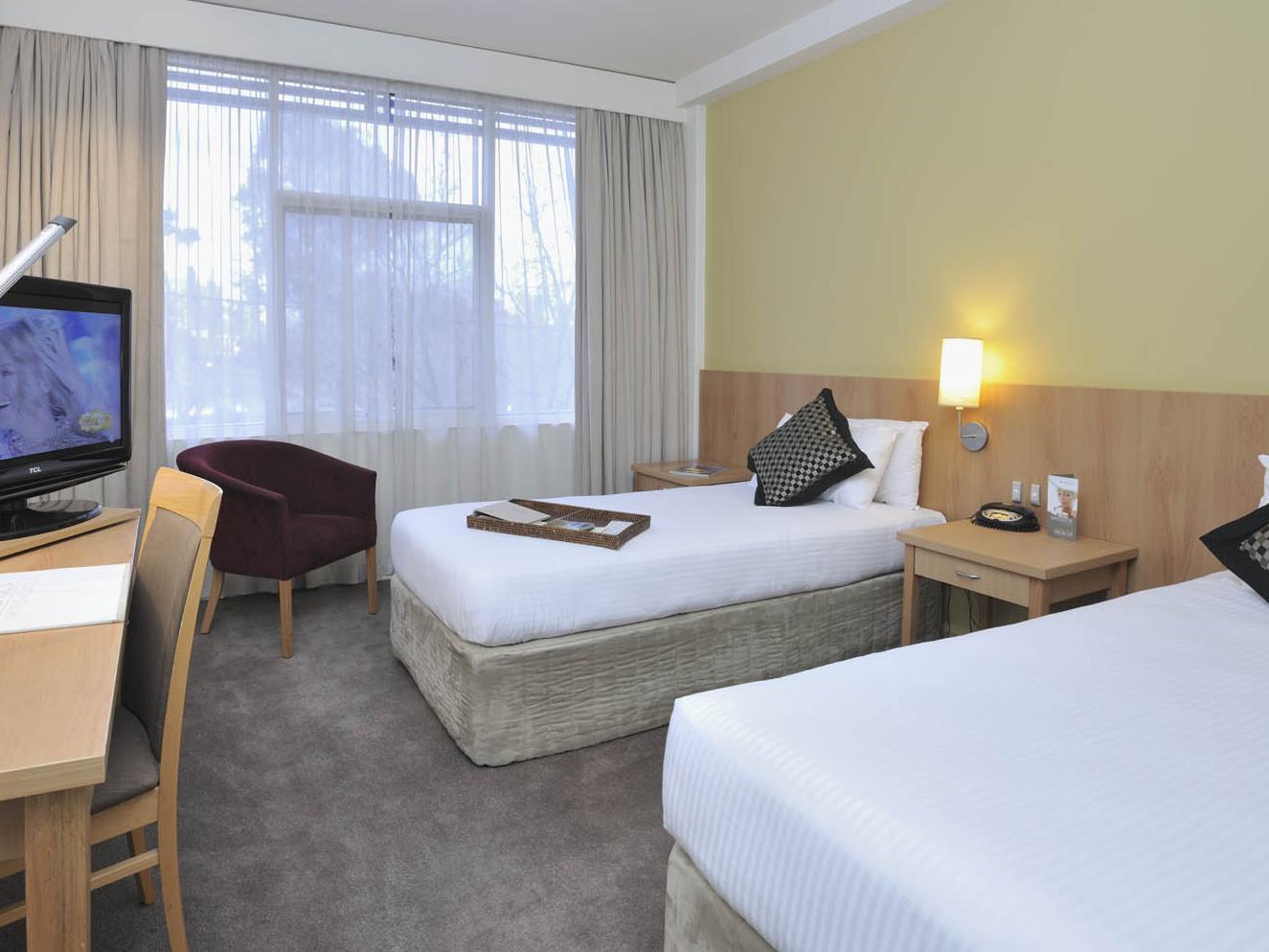 Mercure North 4*