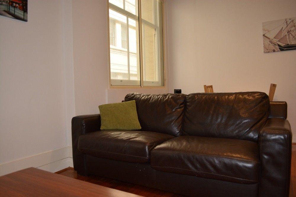Flinders Lane Superior Apartment