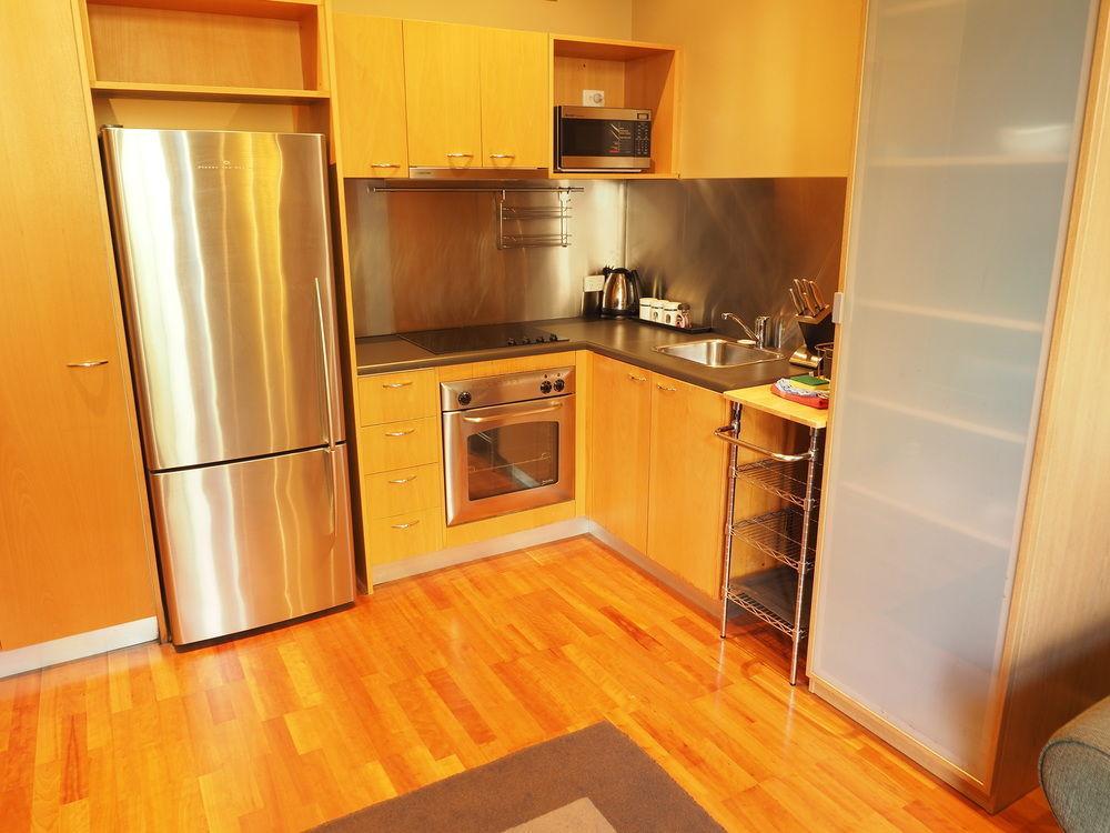 Flinders Lane Superior Apartment *