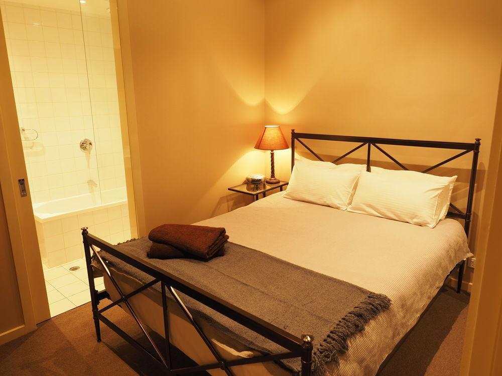Flinders Lane Superior Apartment *