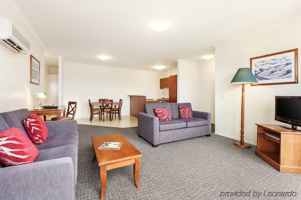 Aligned Corporate Residences Kew Aparthotel 4*