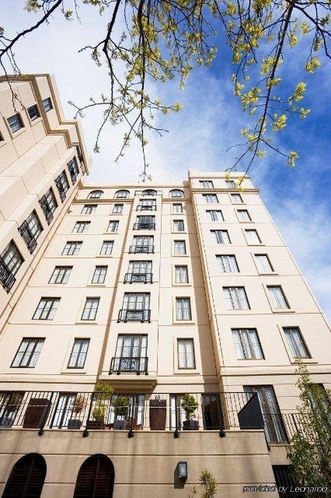 Mantra On Jolimont Aparthotel 4*