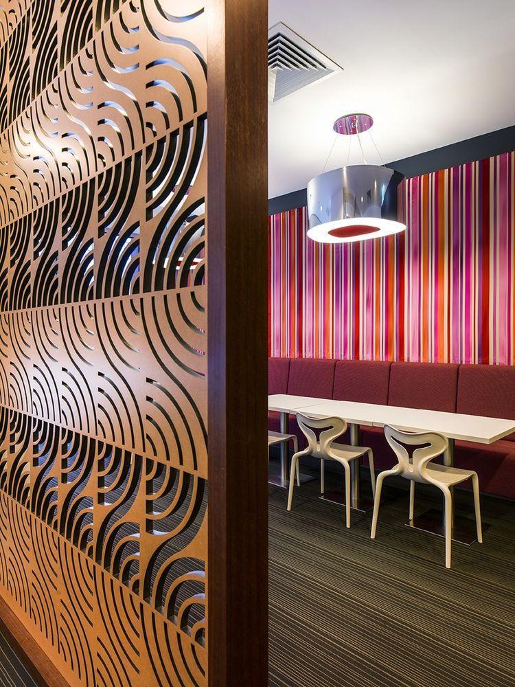 Travelodge Docklands Hotel