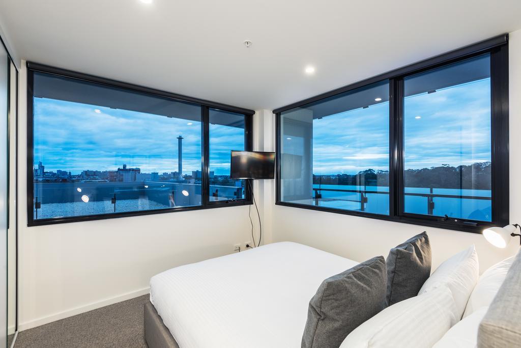 Aparthotel Playhouse Abbotsford 4*