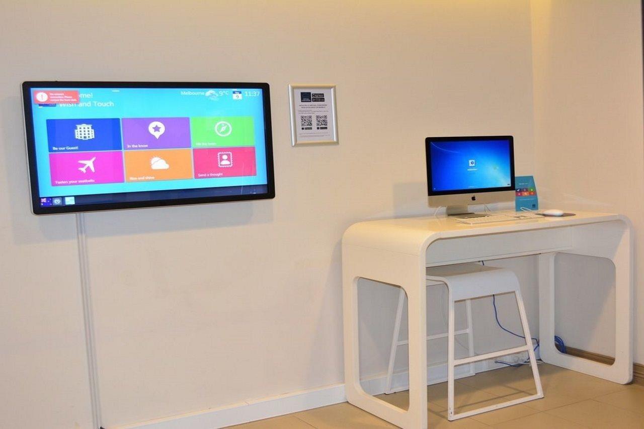 Hotel Novotel St Kilda 4*