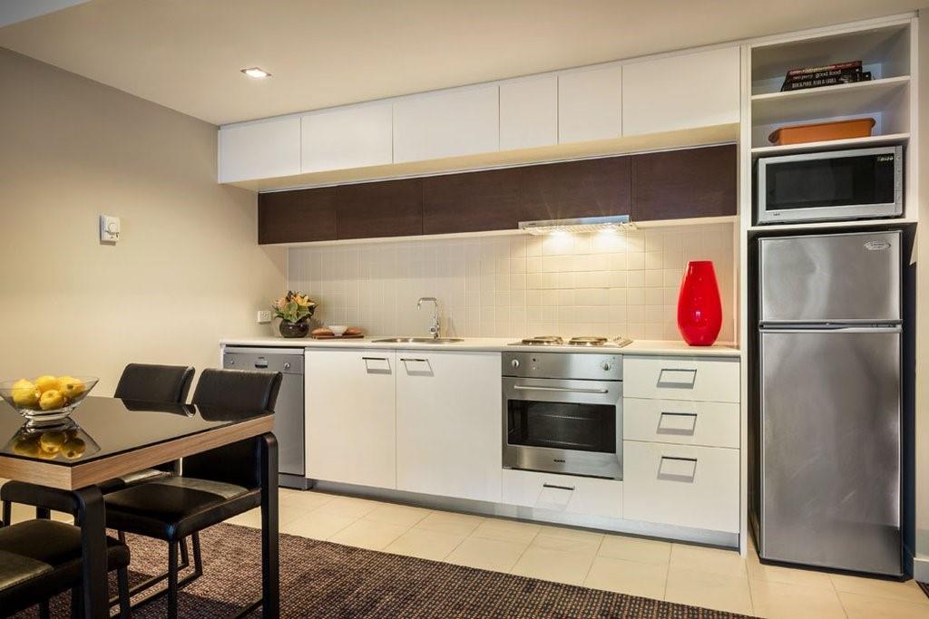 Quest Docklands Aparthotel 4*