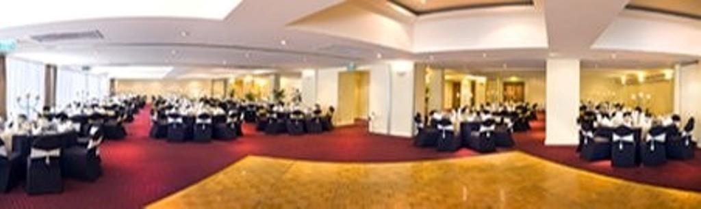 Bayview On The Park Hotel
