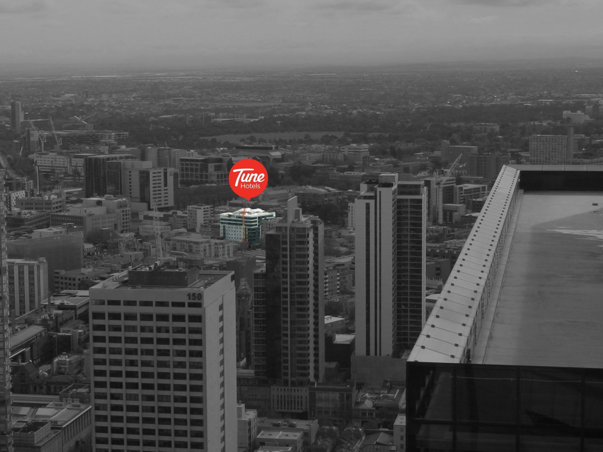 Essence Carlton Hotel