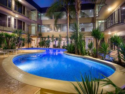 Western Travel Hotel
