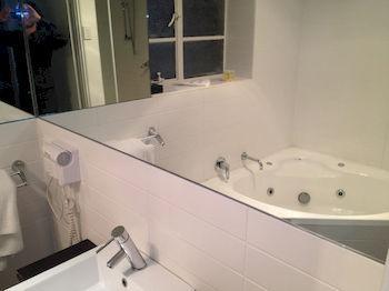 Aparthotel Crest On Barkly Serviced 3*