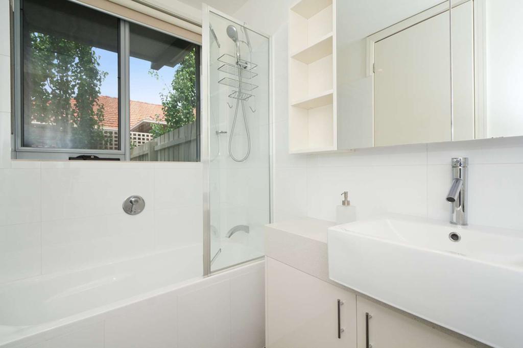 Espresso - Style In The Heart Of Caulfield Apartment