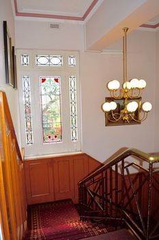 Georgian Court Acomodação com café da manhã  3*