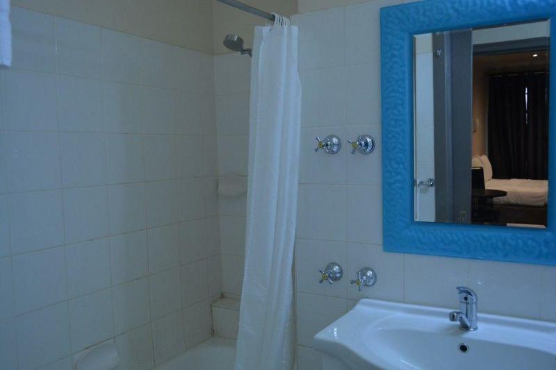 Hotel Square 3*