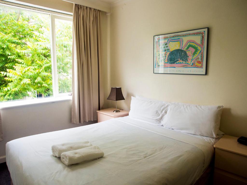 Armadale Serviced * Melbourne