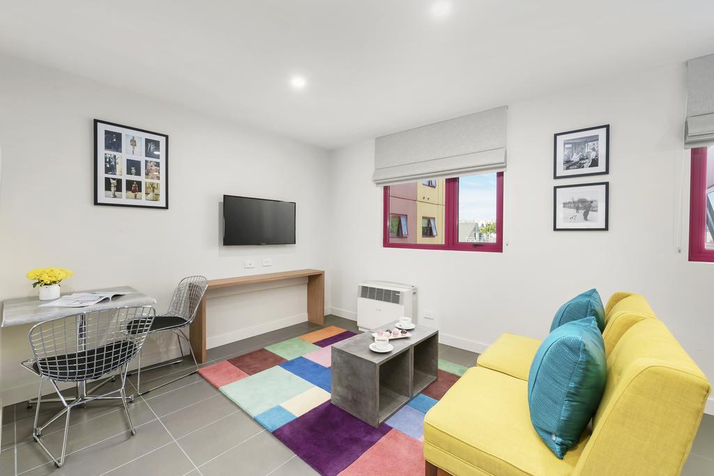 Plum Serviced Carlton 3* Melbourne