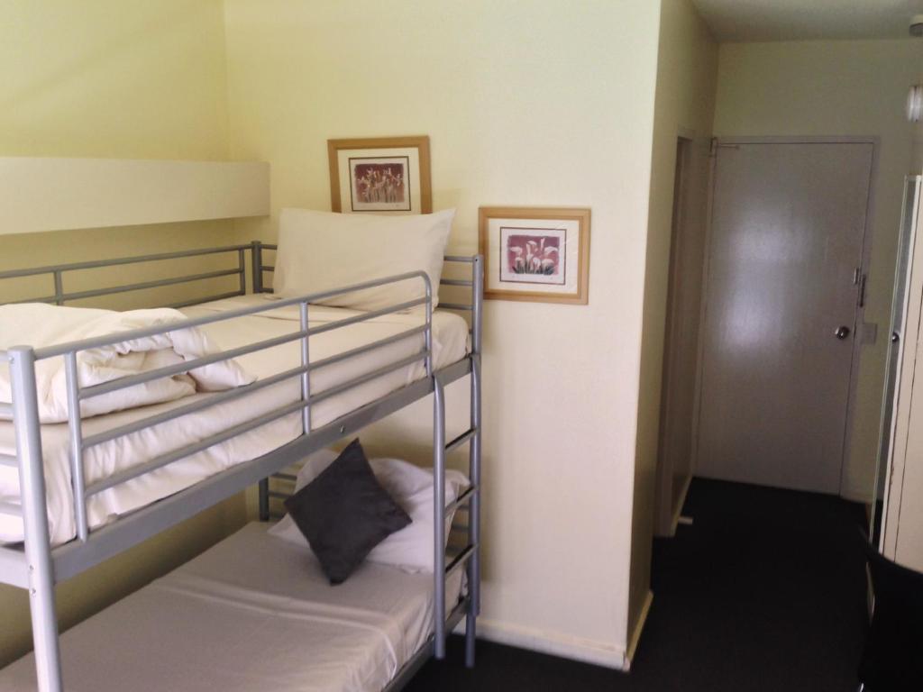 George Powlett Aparthotel Melbourne