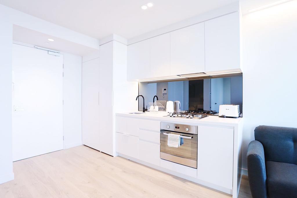 Lighthouse Tower Apartment