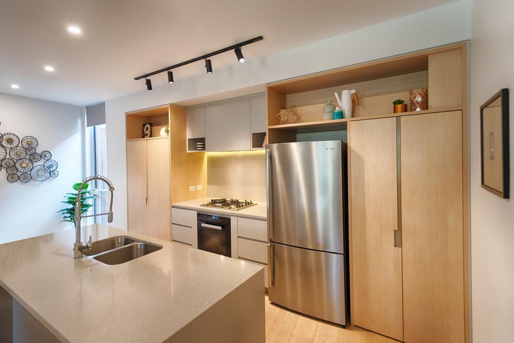 Orange Apartment *
