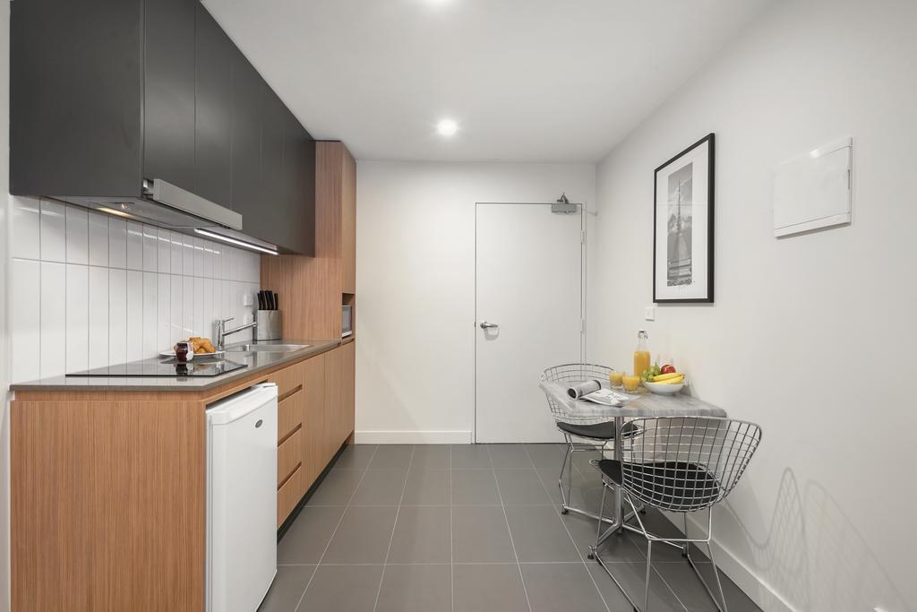 Plum Serviced Carlton Aparthotel Melbourne