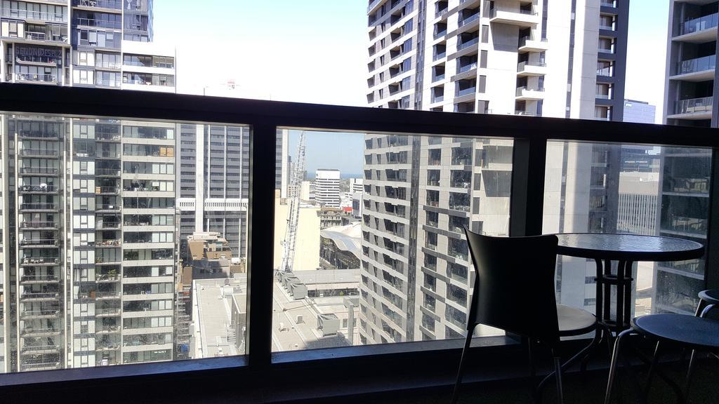 Apartment Uws Madison Melbourne Cbd Apartment *