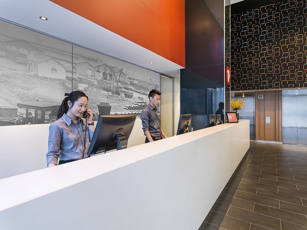 Travelodge Docklands 4*