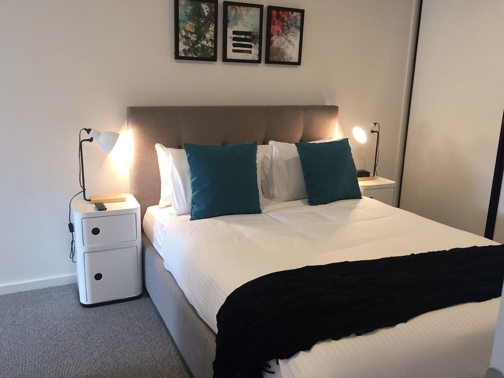 Aparthotel Playhouse Abbotsford Melbourne