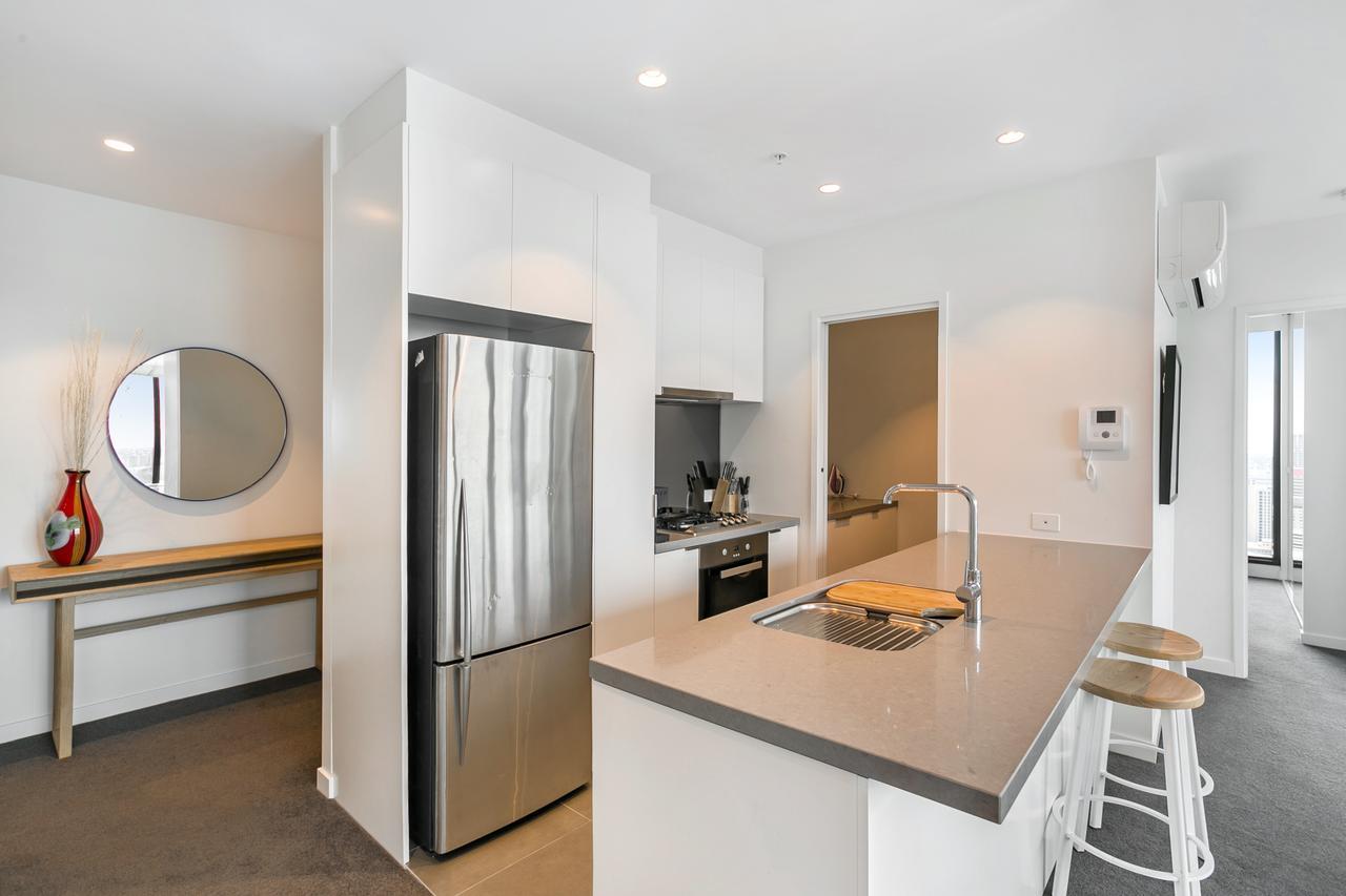 Serviced Apartments Melbourne - Platinum Aparthotel 4*