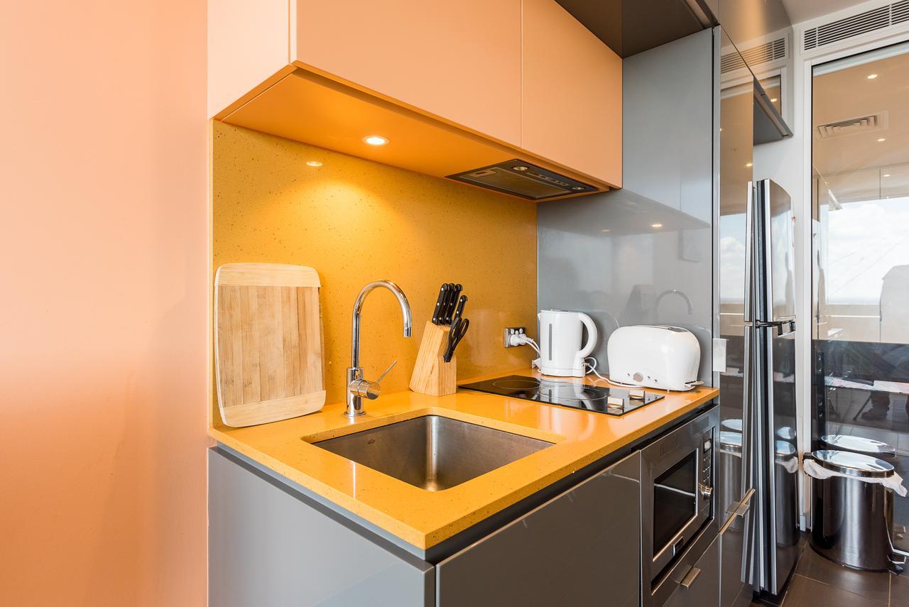 Melbournian Luxury Lifestyle 1br Apartment Melbourne