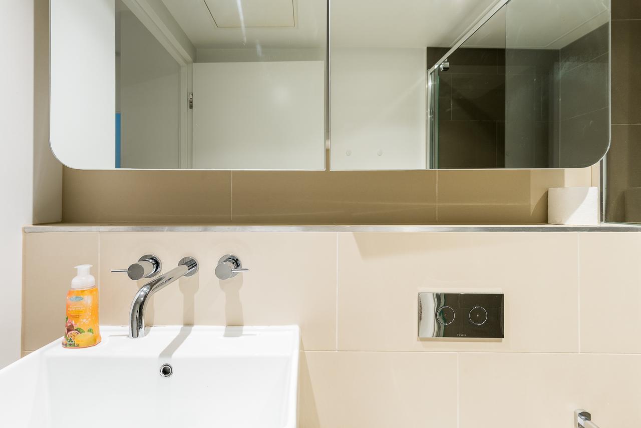 Melbournian Luxury Lifestyle 1br Apartment Melbourne