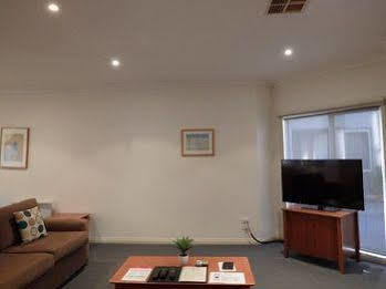 @ Kew Q105 Apartment