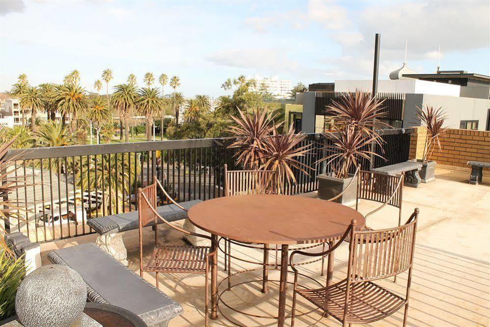 Aparthotel Easystay Studio 3*