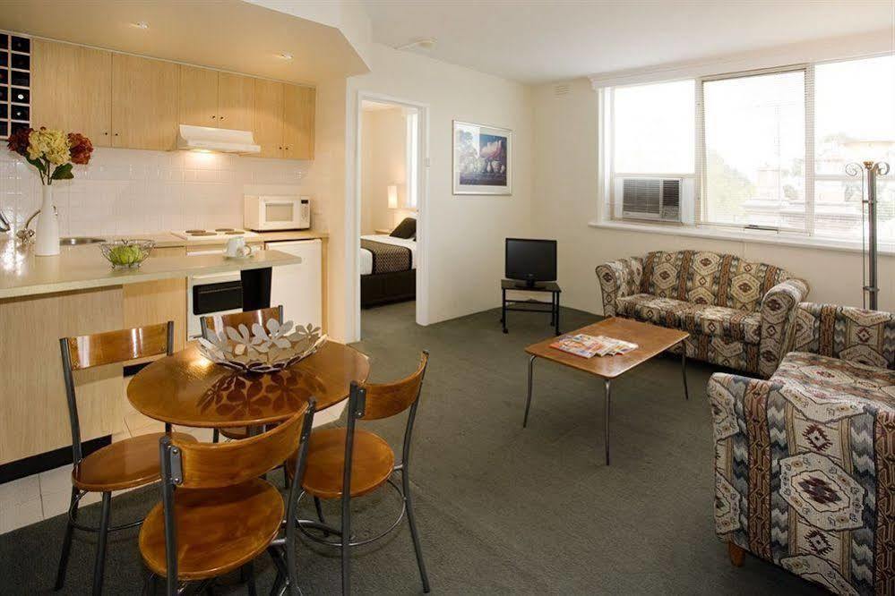 Apartment On Flemington Melbourne