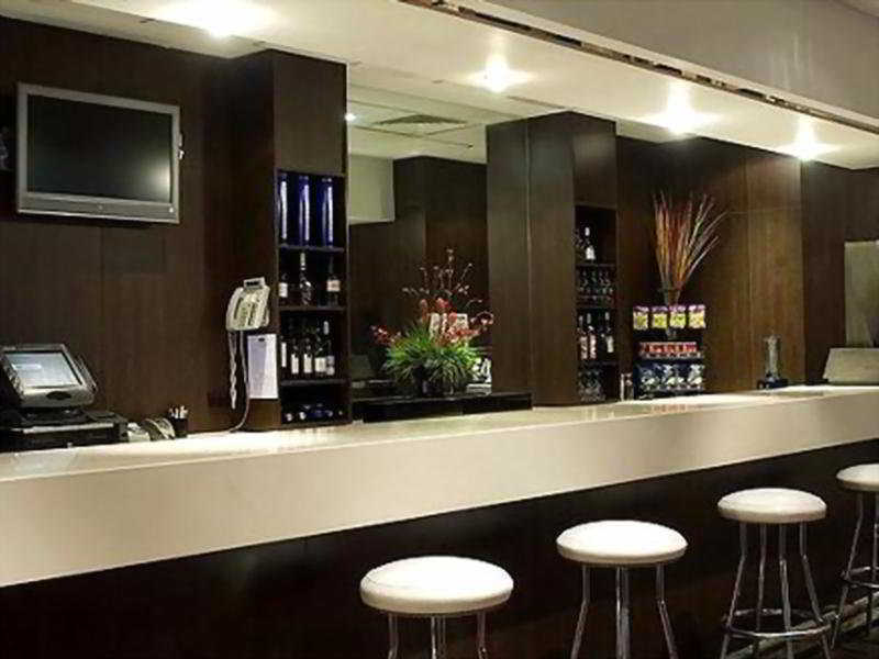 Hotel Airport By Ihg
